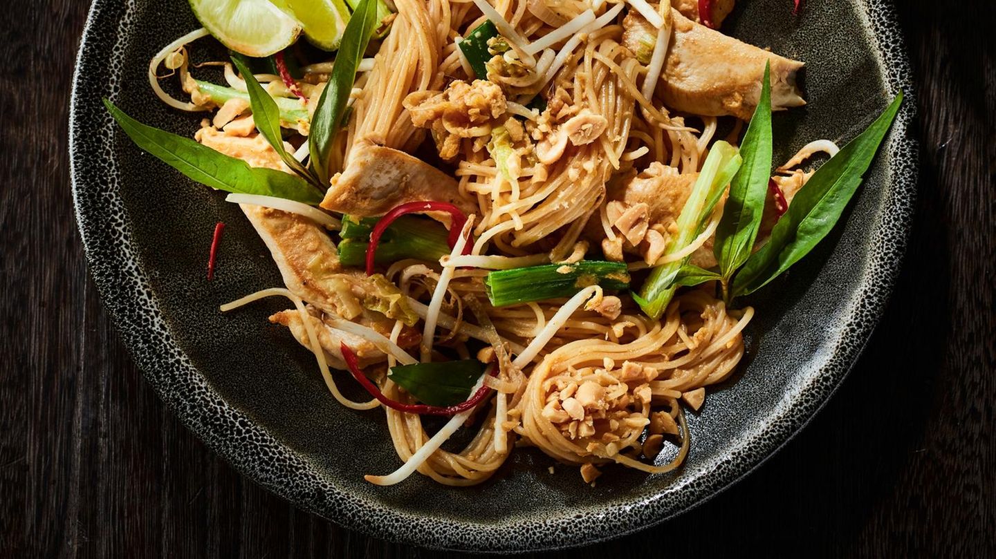 Pad Thai mit Huhn Rezept