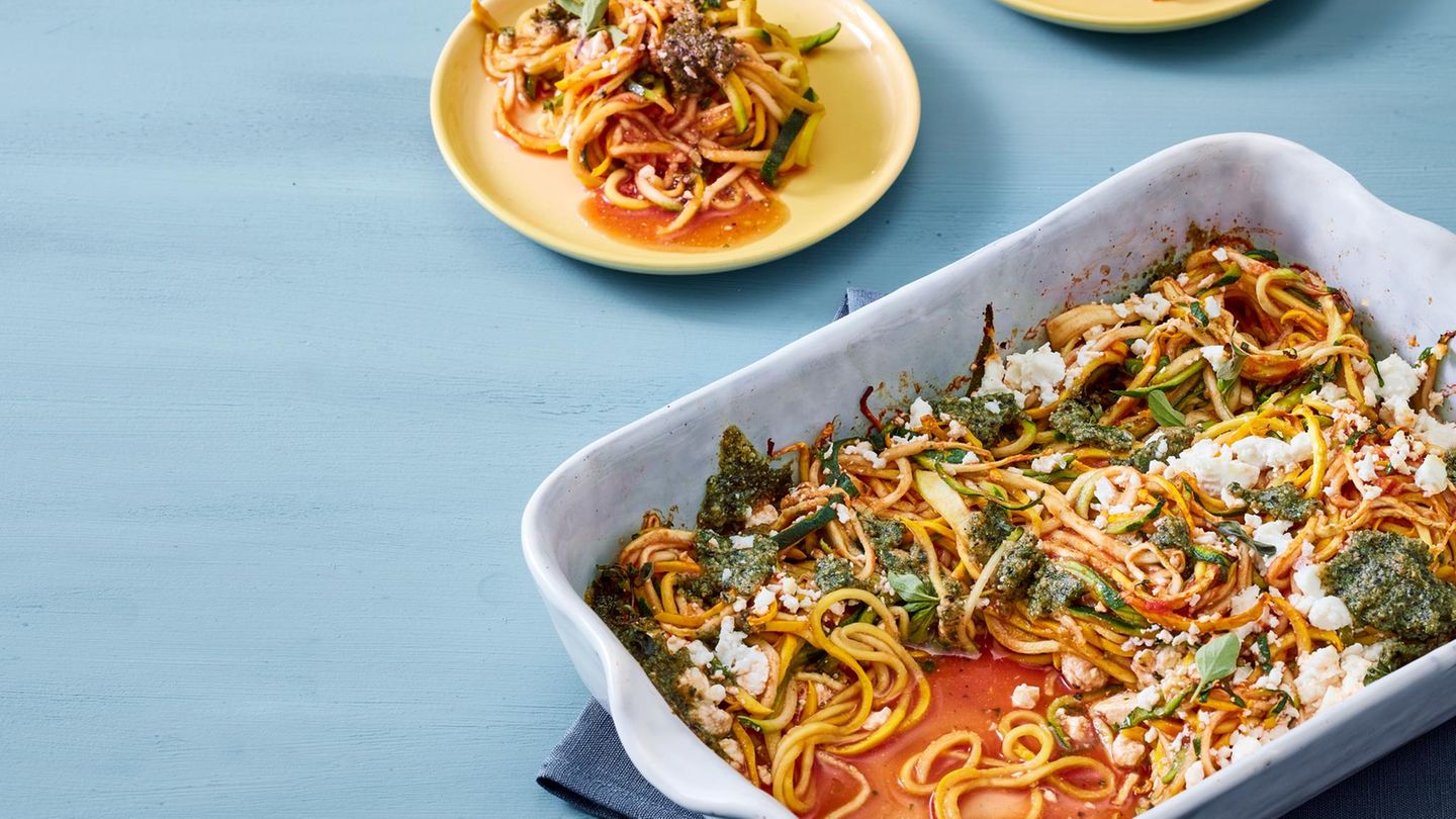Überbackene Zucchini-Spaghetti Rezept - [ESSEN UND TRINKEN]