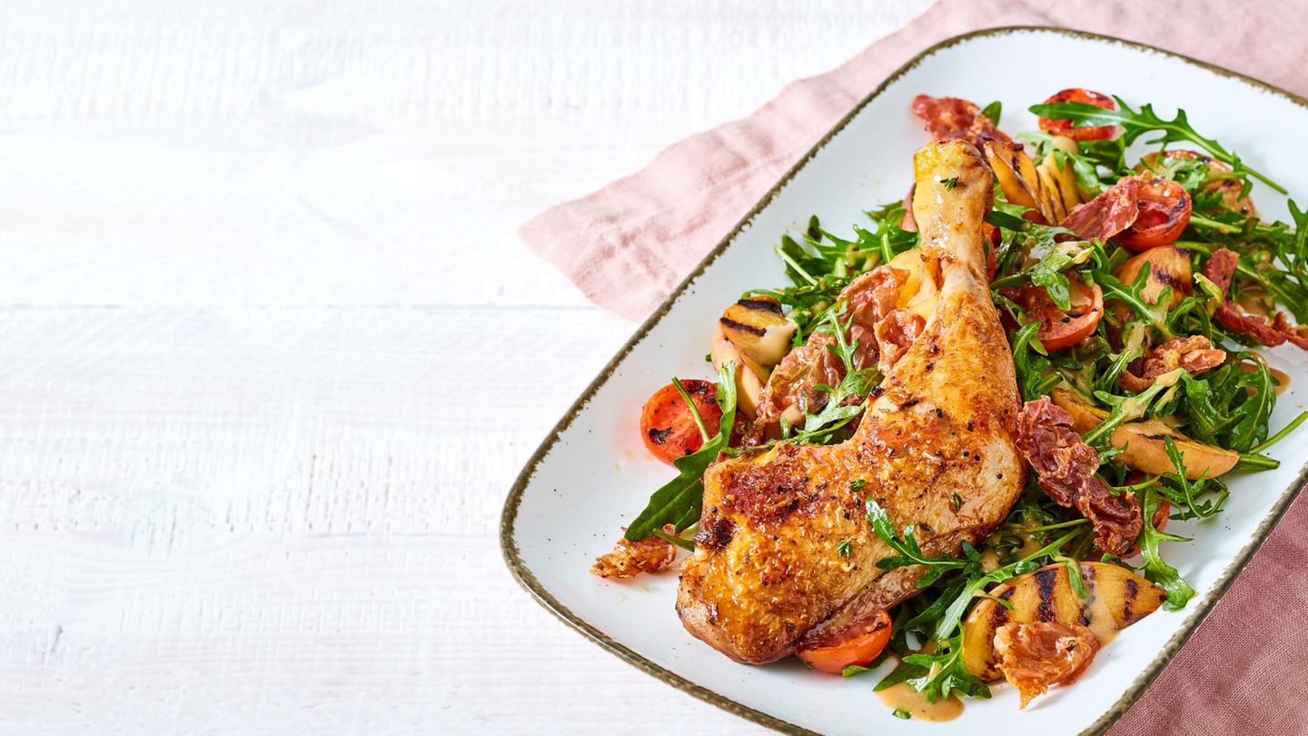 Pfirsich-Hähnchen-Salat mit Prosciutto Rezept