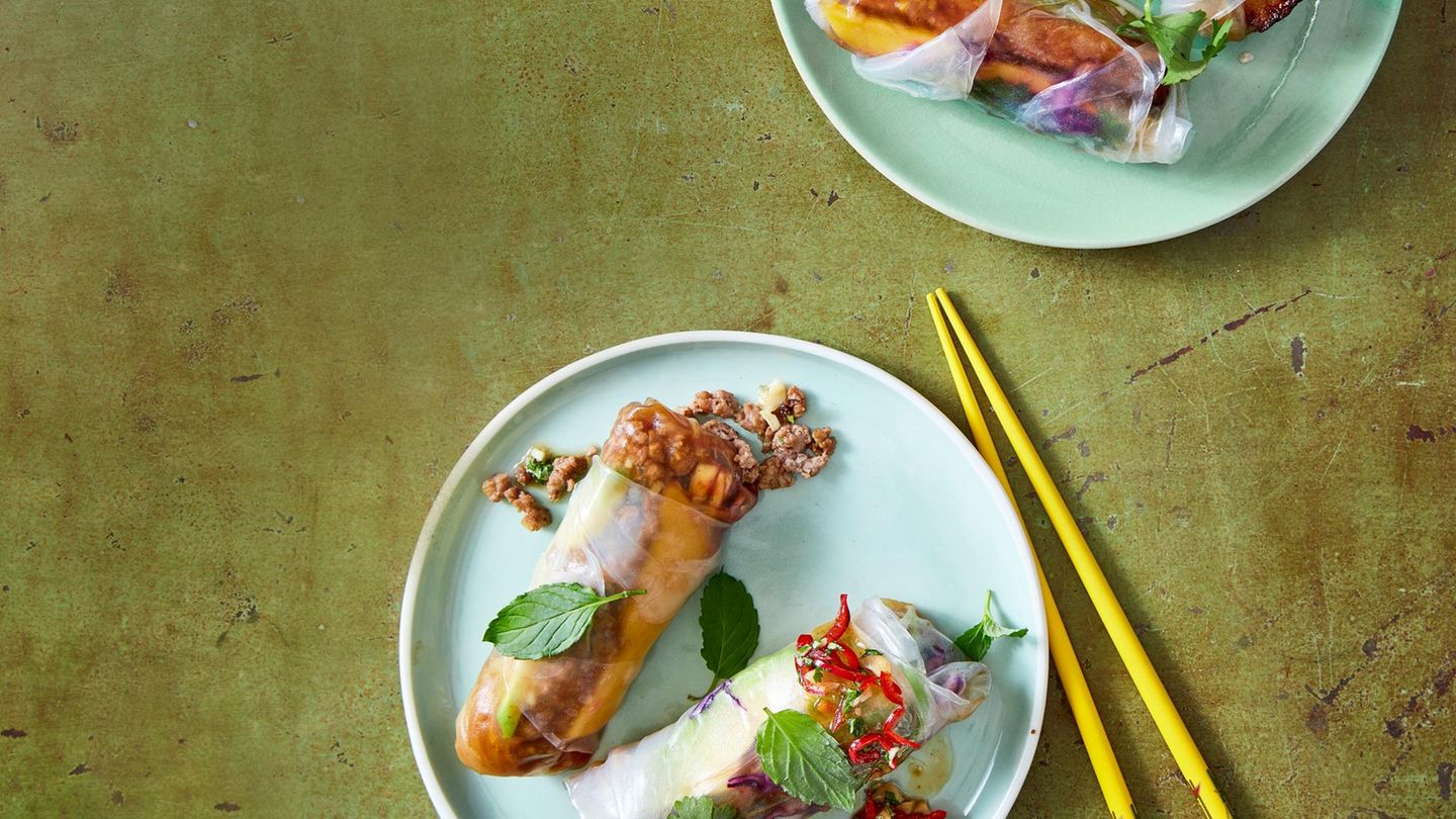 Sommerrollen mit Hackfleisch oder Tofu Rezept - [ESSEN UND TRINKEN]