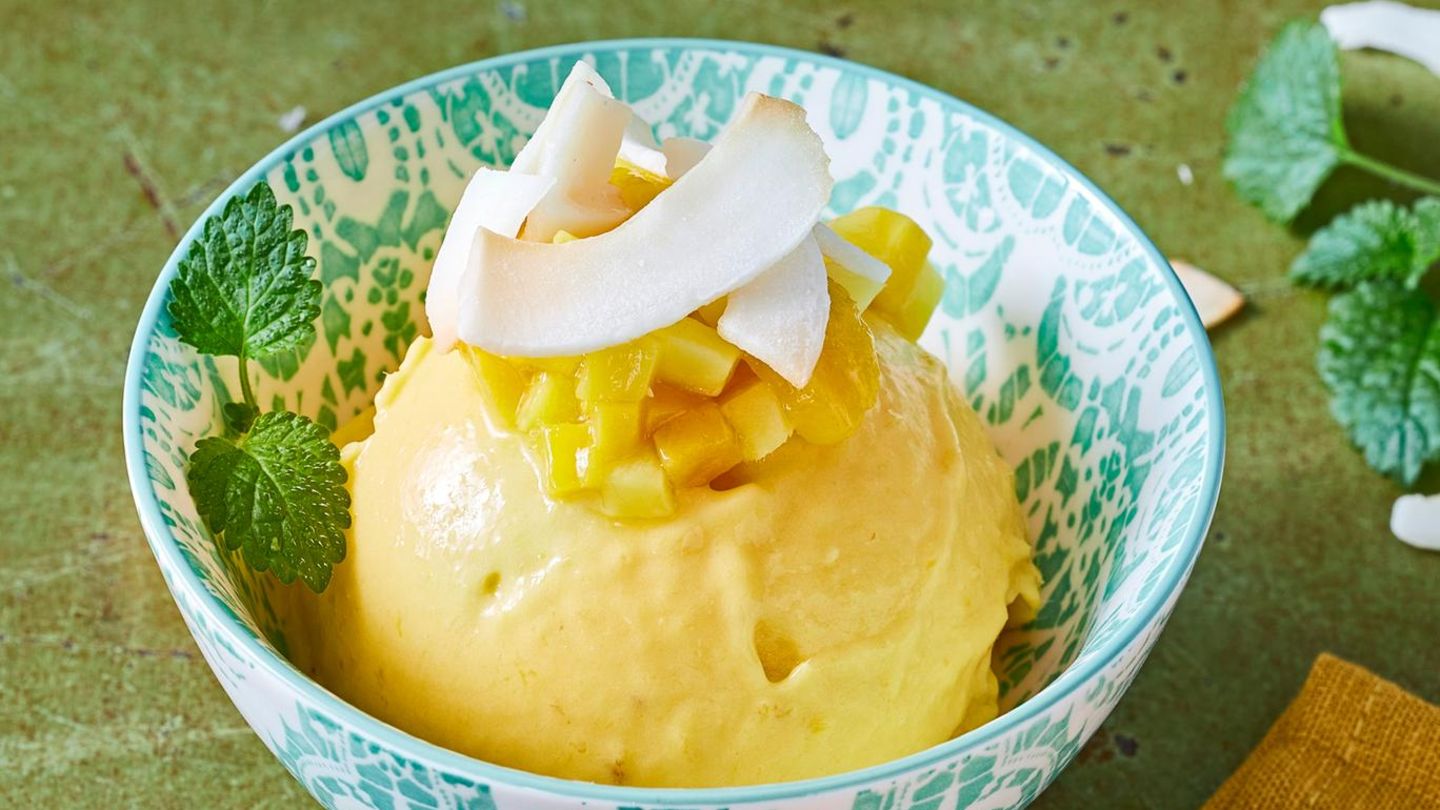 Mango-Eis mit Joghurt Rezept