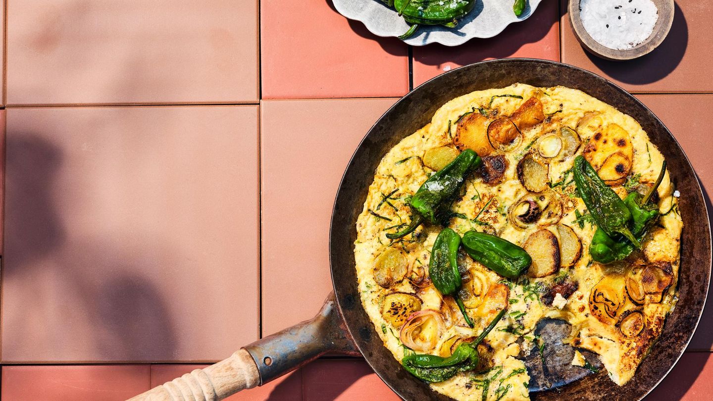 Tortilla con Pimientos de Padrón Rezept