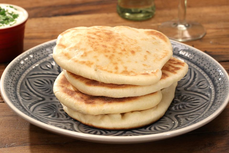 Indisches Naan Brot aus der Pfanne Rezept - [ESSEN UND TRINKEN]