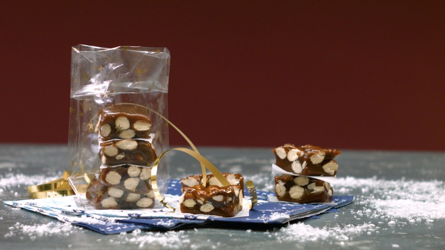 Mandel-Karamell-Konfekt Rezept - [ESSEN UND TRINKEN]