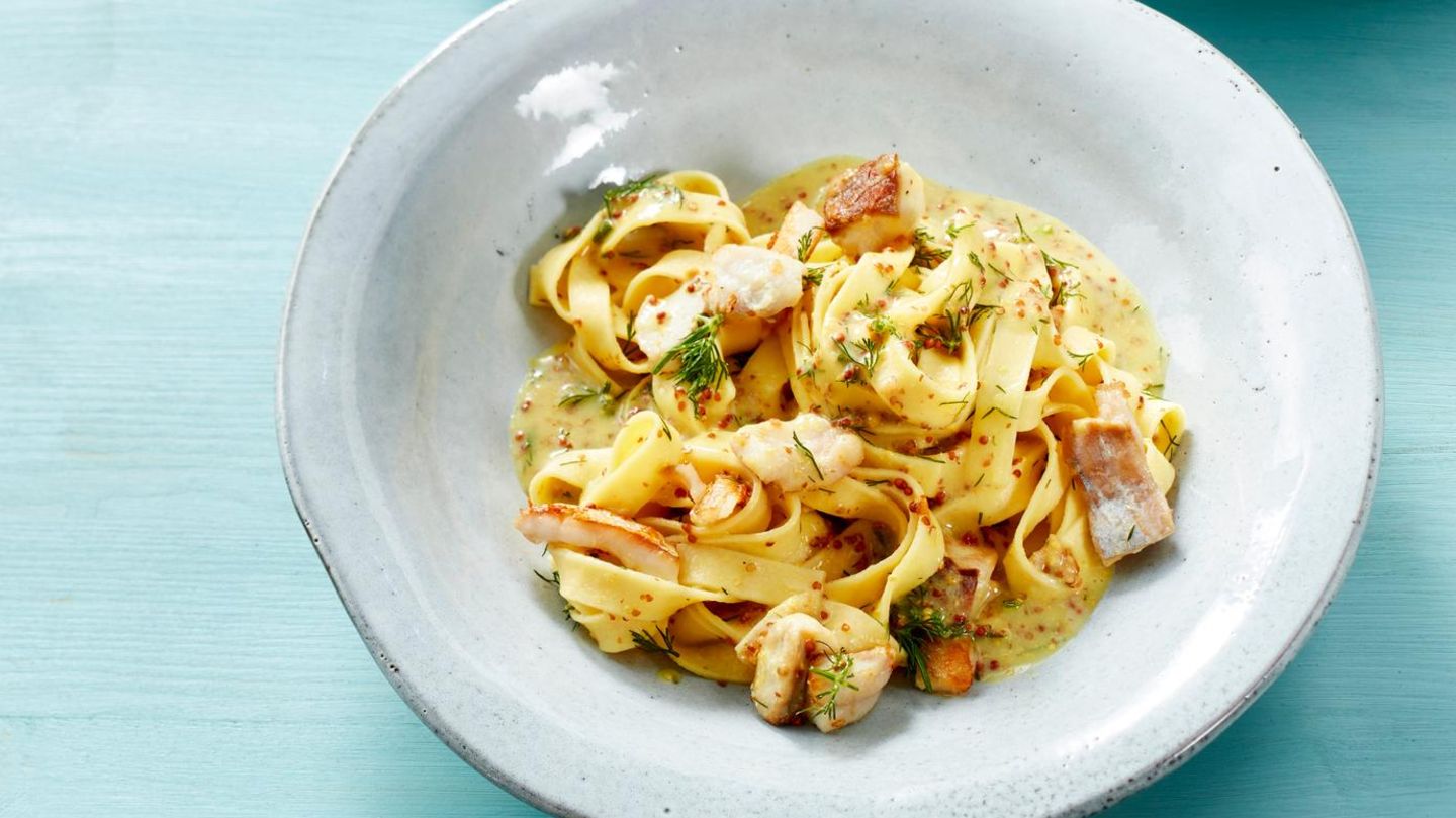 Seelachsragout mit Bandnudeln Rezept