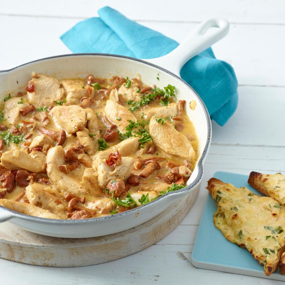 Hähnchen-Pfifferlings-Pfanne Rezept - [ESSEN UND TRINKEN]