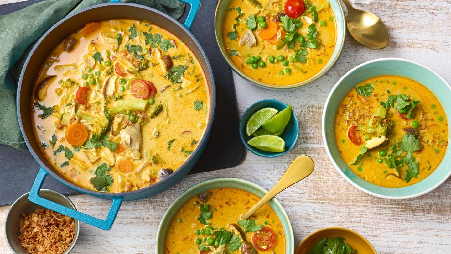 Thai-Hähnchen-Topf Rezept mit buntem Gemüse