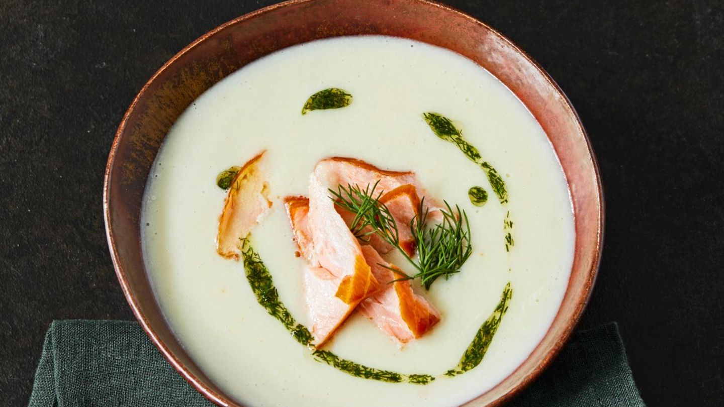 Selleriesuppe mit Lachs Rezept - [ESSEN UND TRINKEN]