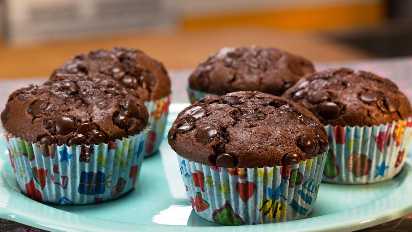 Schokomuffins: Rezept für schnelle saftige Muffins