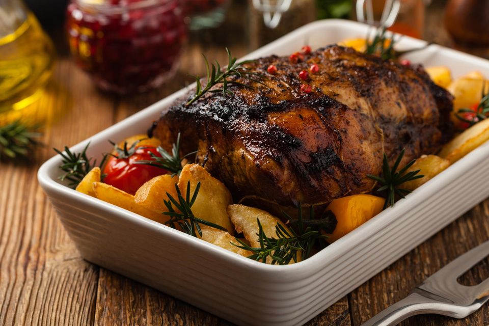 Lammkeule Im Römertopf Essen Und Trinken Kräuter-Lammkeule Rezept - [ESSEN UND TRINKEN]