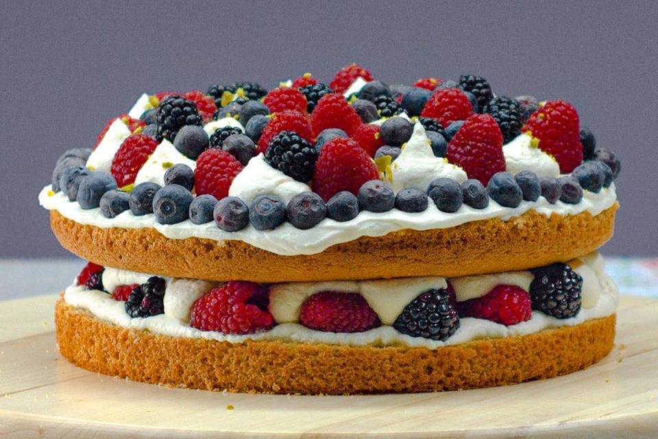 Mascarpone-Espresso-Beeren-Torte Rezept - [ESSEN UND TRINKEN]
