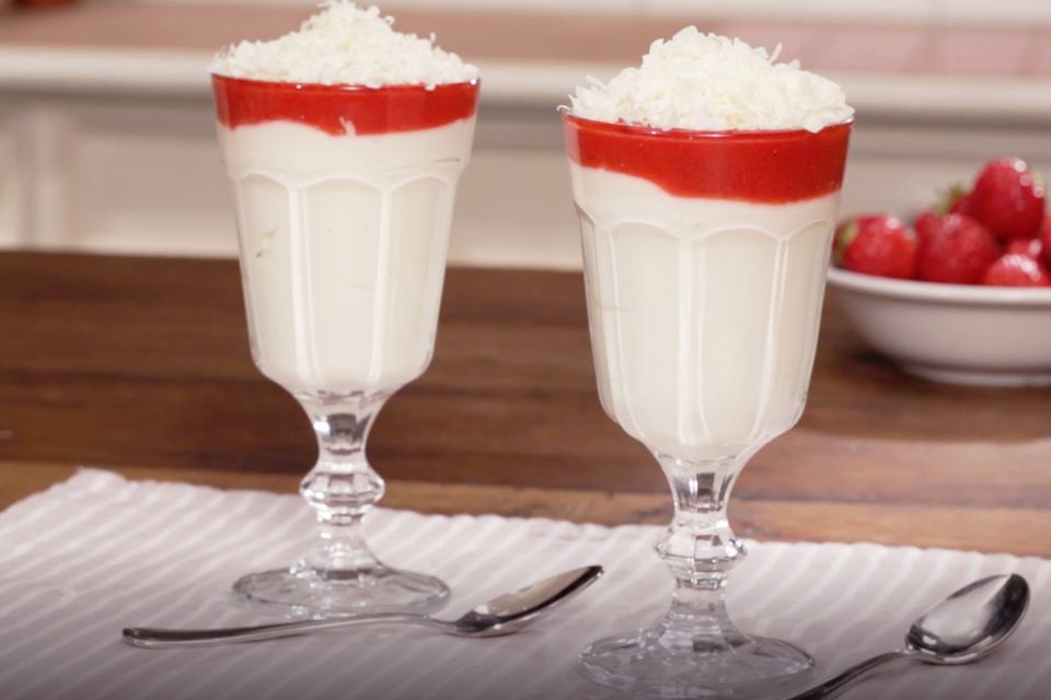 Mascarpone-Quark-Dessert nach Spaghettieis-Art