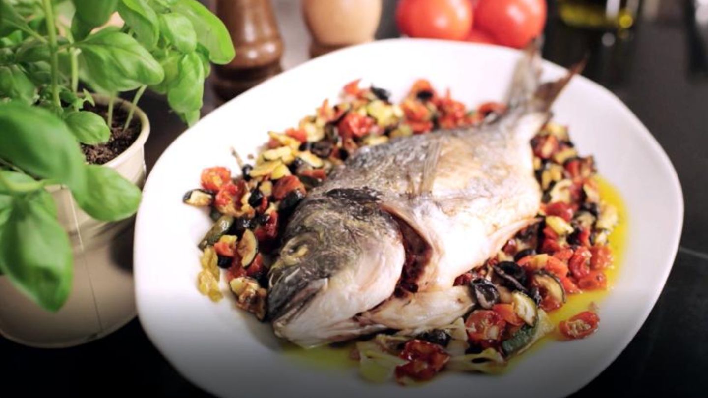 Dorade mit mediterraner Füllung Rezept