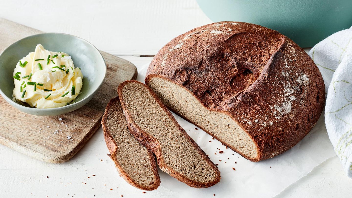 Topfbrot mit Sonnenblumenkernen Rezept
