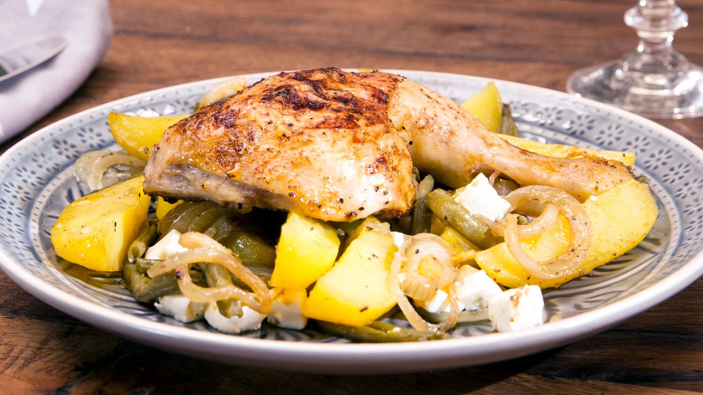 Griechische Hähnchenpfanne: einfach & würzig