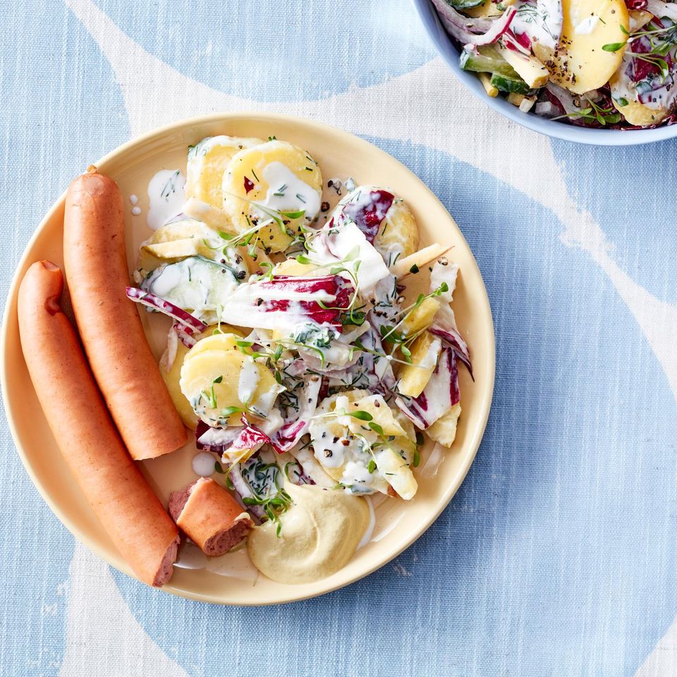Kartoffelsalat mit Gurke und Radicchio: knackig &amp; frisch - [ESSEN UND ...