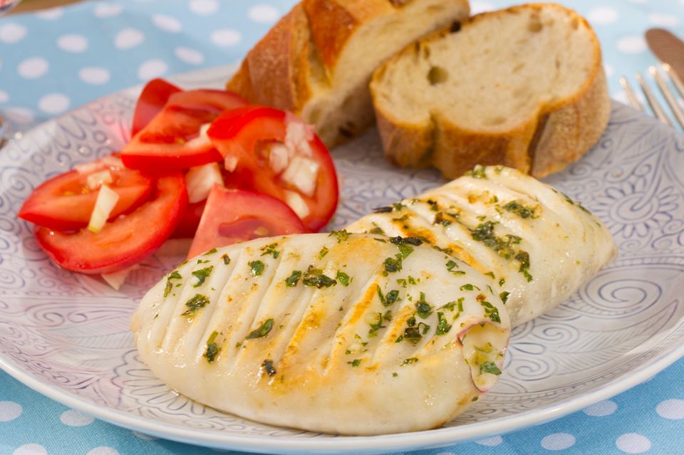 Spargel mit Ei-Häckerle Rezept - [ESSEN UND TRINKEN]