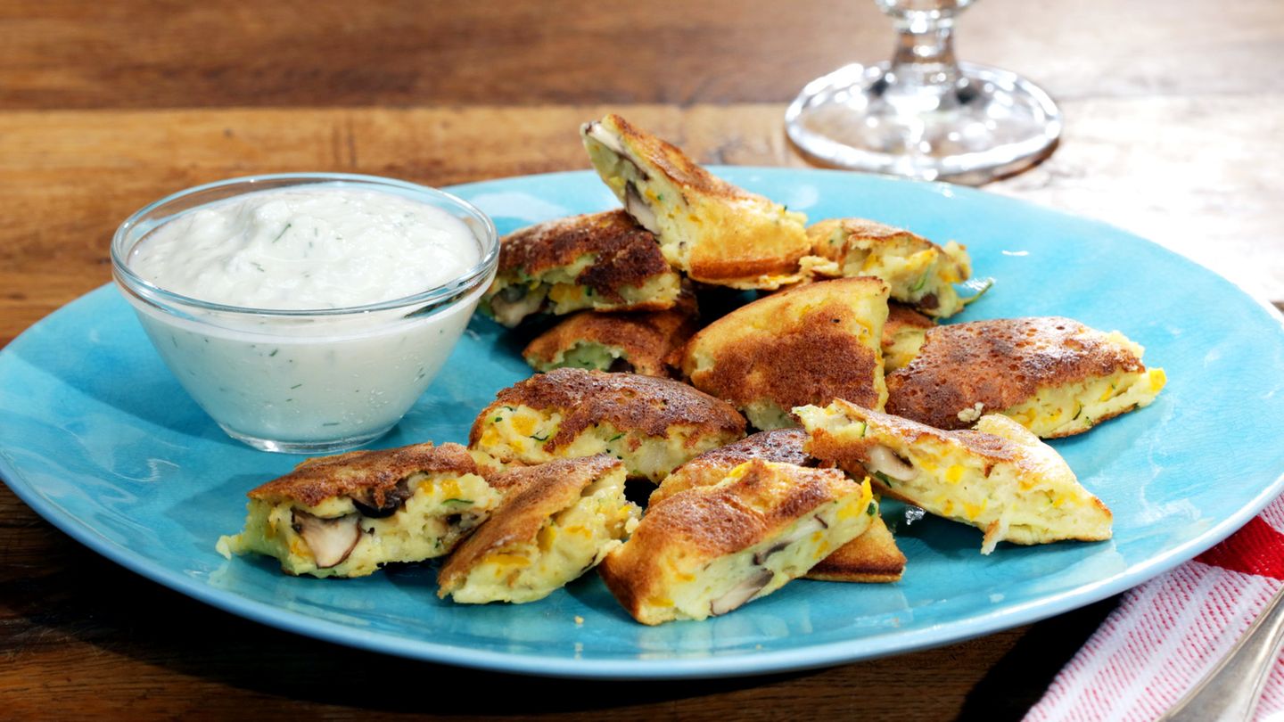Gemüseschmarren mit Knoblauchdip: schnell & einfach