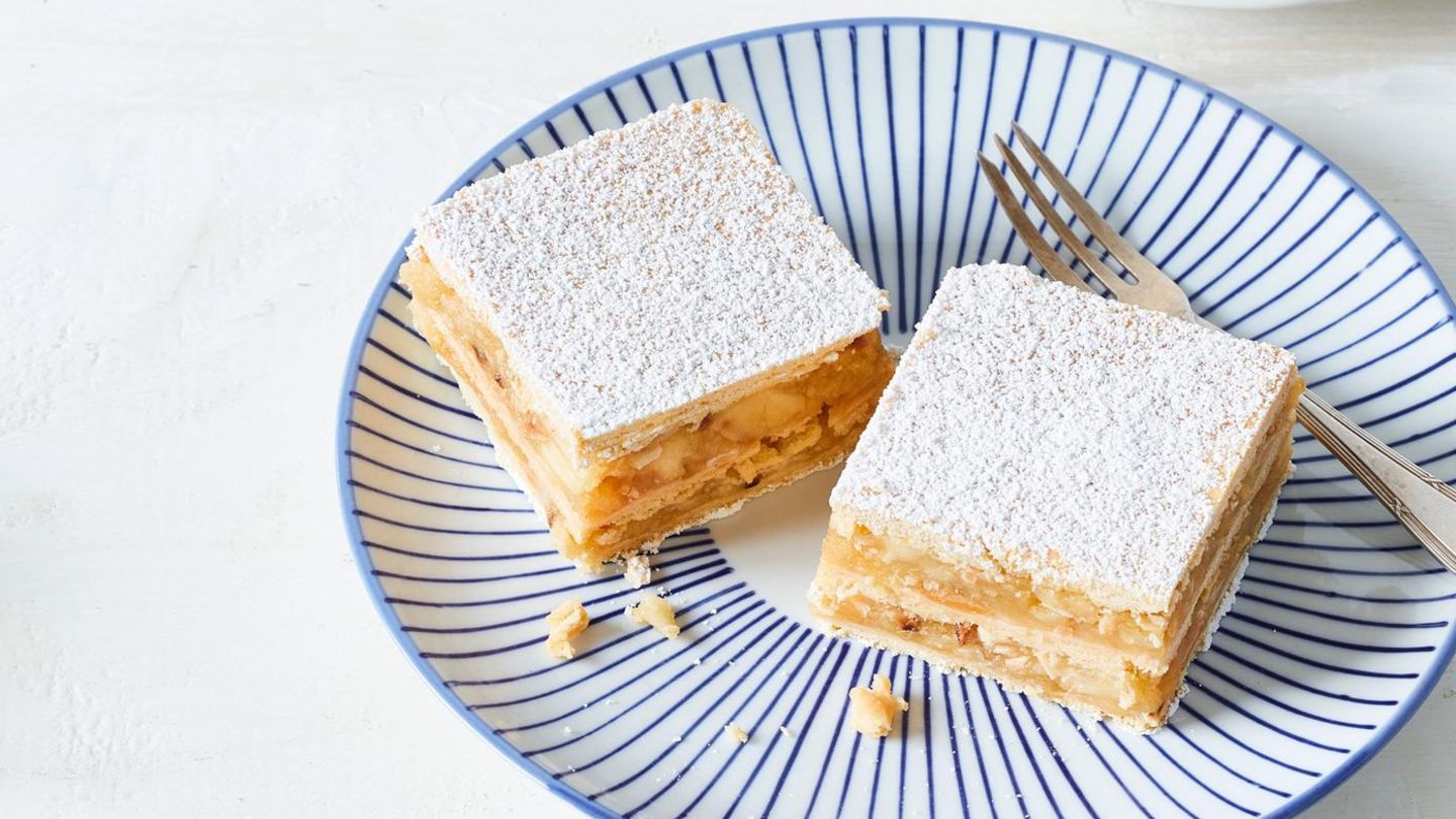 Apfel-Doppeldecker: kleiner Blechkuchen