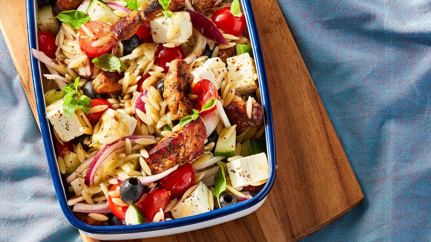 Gyros-Nudel-Salat: Salat fürs Picknick