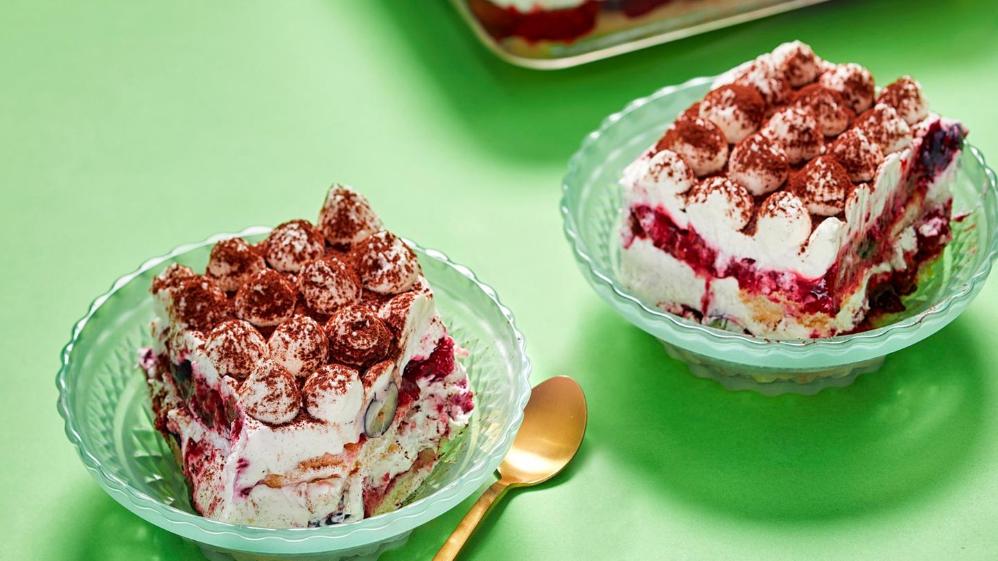 Beeren-Tiramisu: sommerliches Dessert für 8