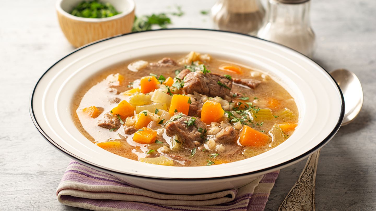 Rindfleischsuppe nach Großmutters Art - [ESSEN UND TRINKEN]