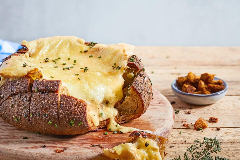 Knoblauchbrot selber machen: Rezept - [ESSEN UND TRINKEN]