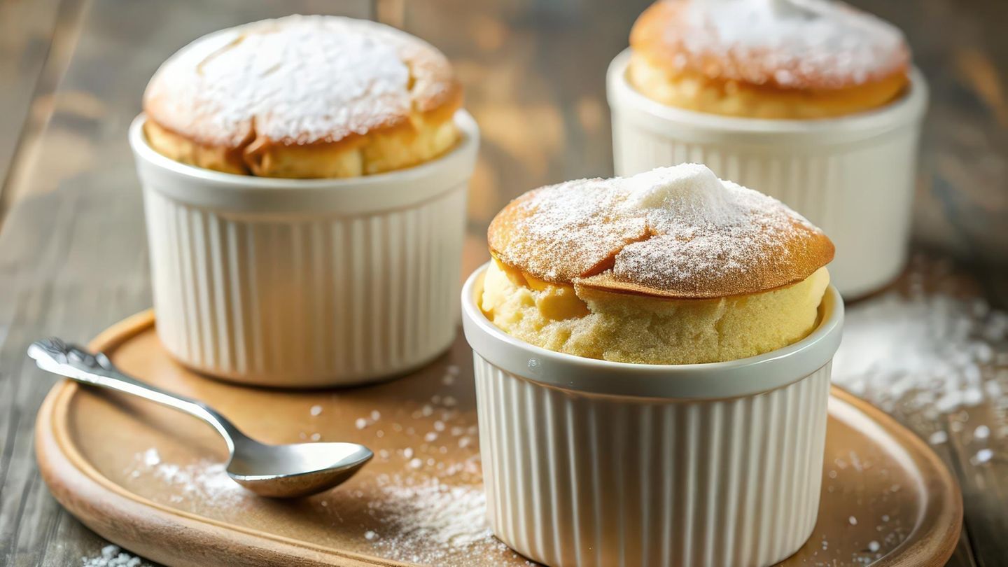 Zitronenpudding-Küchlein: geliebtes Dessert