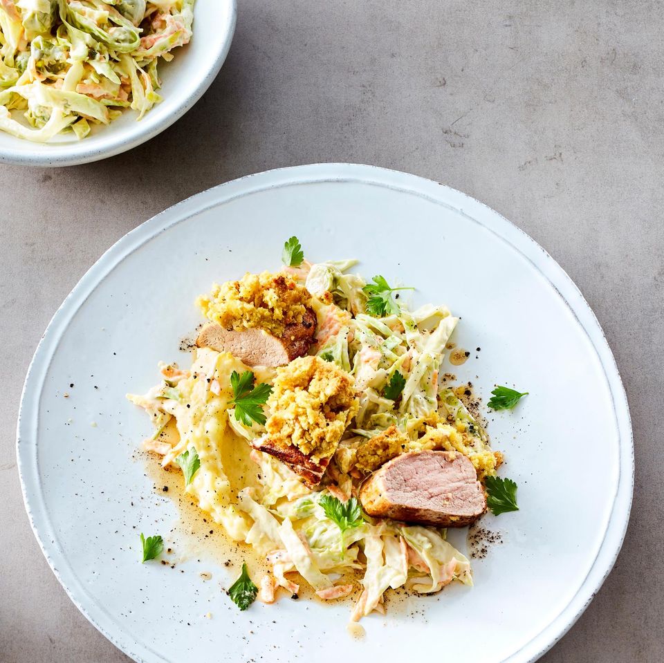 Schweinefilet mit Senfkruste und Kartoffelschnee: festliches ...