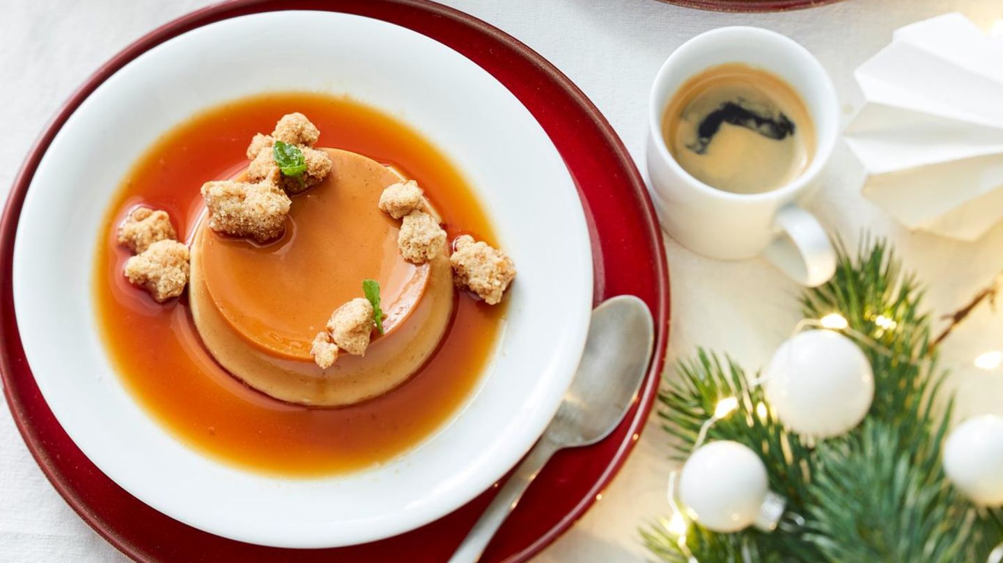 Crème Caramel mit Crumble: Dessert für 6