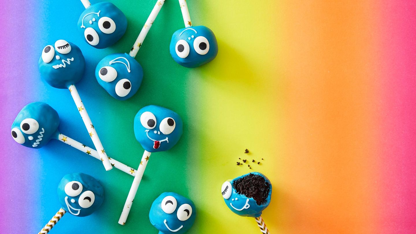Cake Pops aus Keksen: süßes Party-Fingerfood