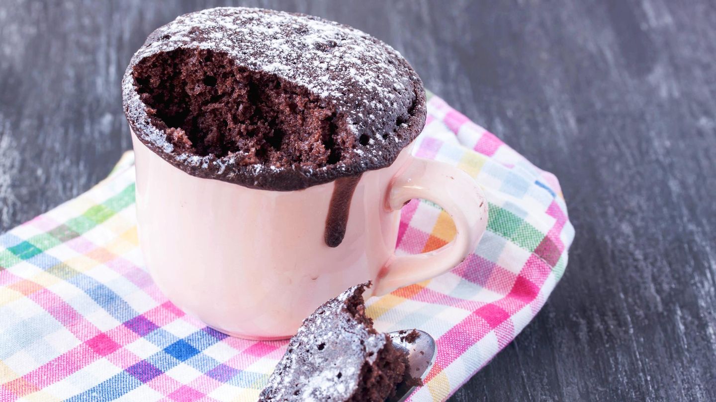 5-Minuten-Schoko-Tassenkuchen mit weichem Kern