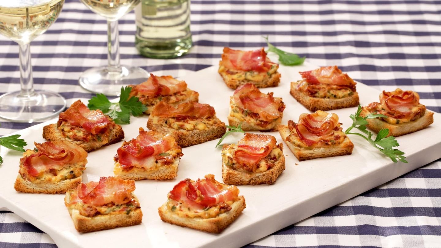 Bacon-Tomaten-Frischkäse-Häppchen