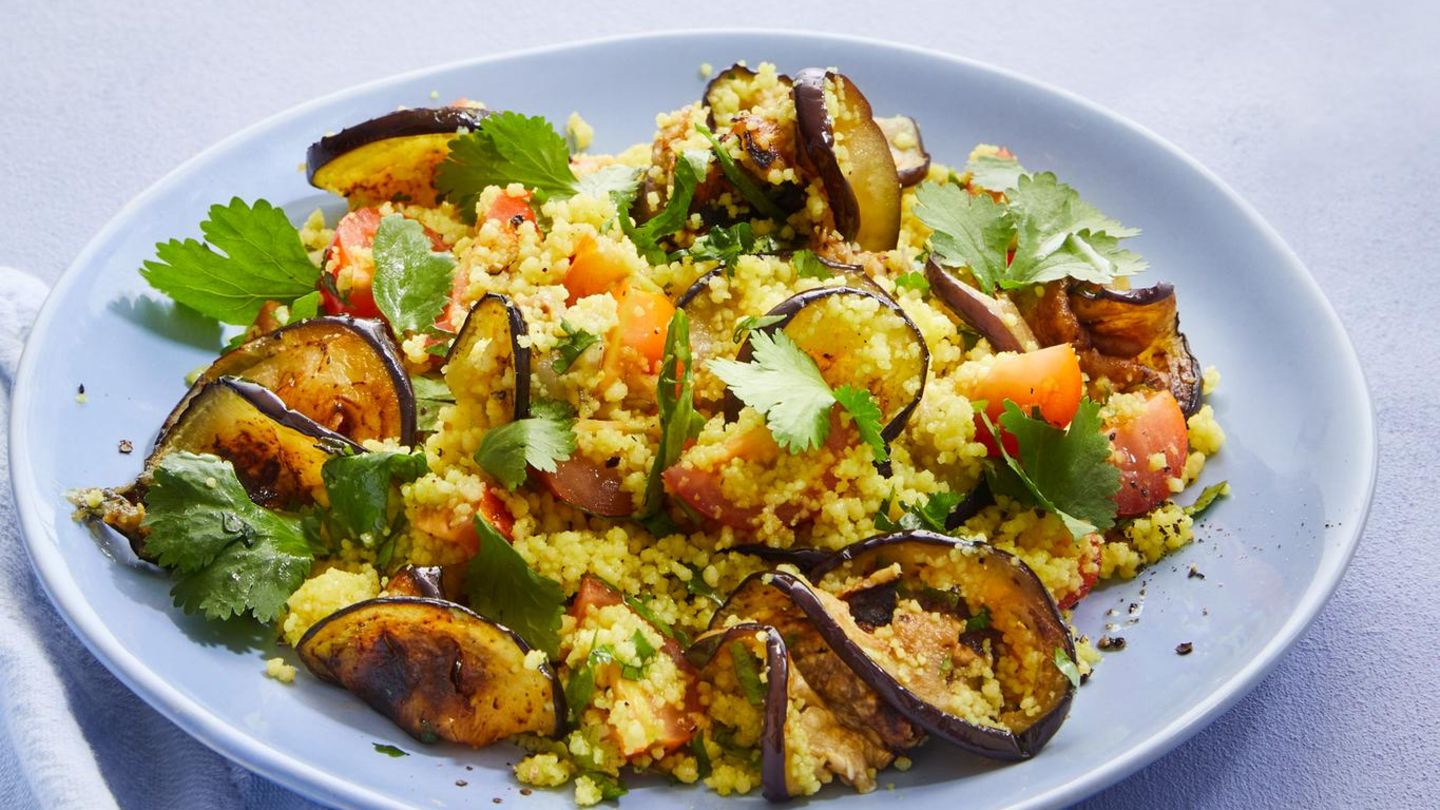 Couscous-Tomaten-Salat mit Aubergine: 5-Zutaten-Gericht