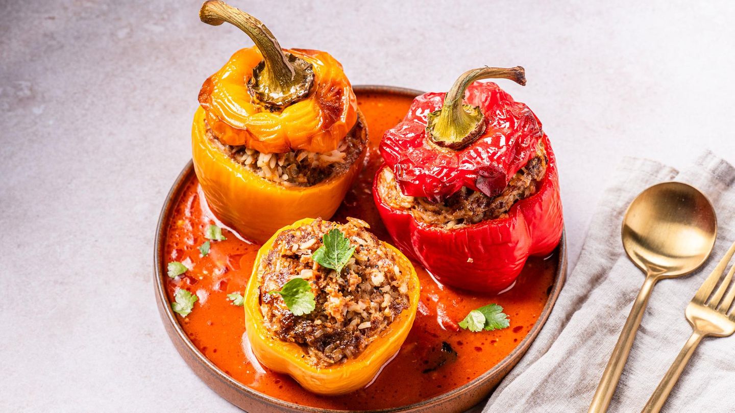 Gefüllte Paprika mit Hackfleisch – einfach