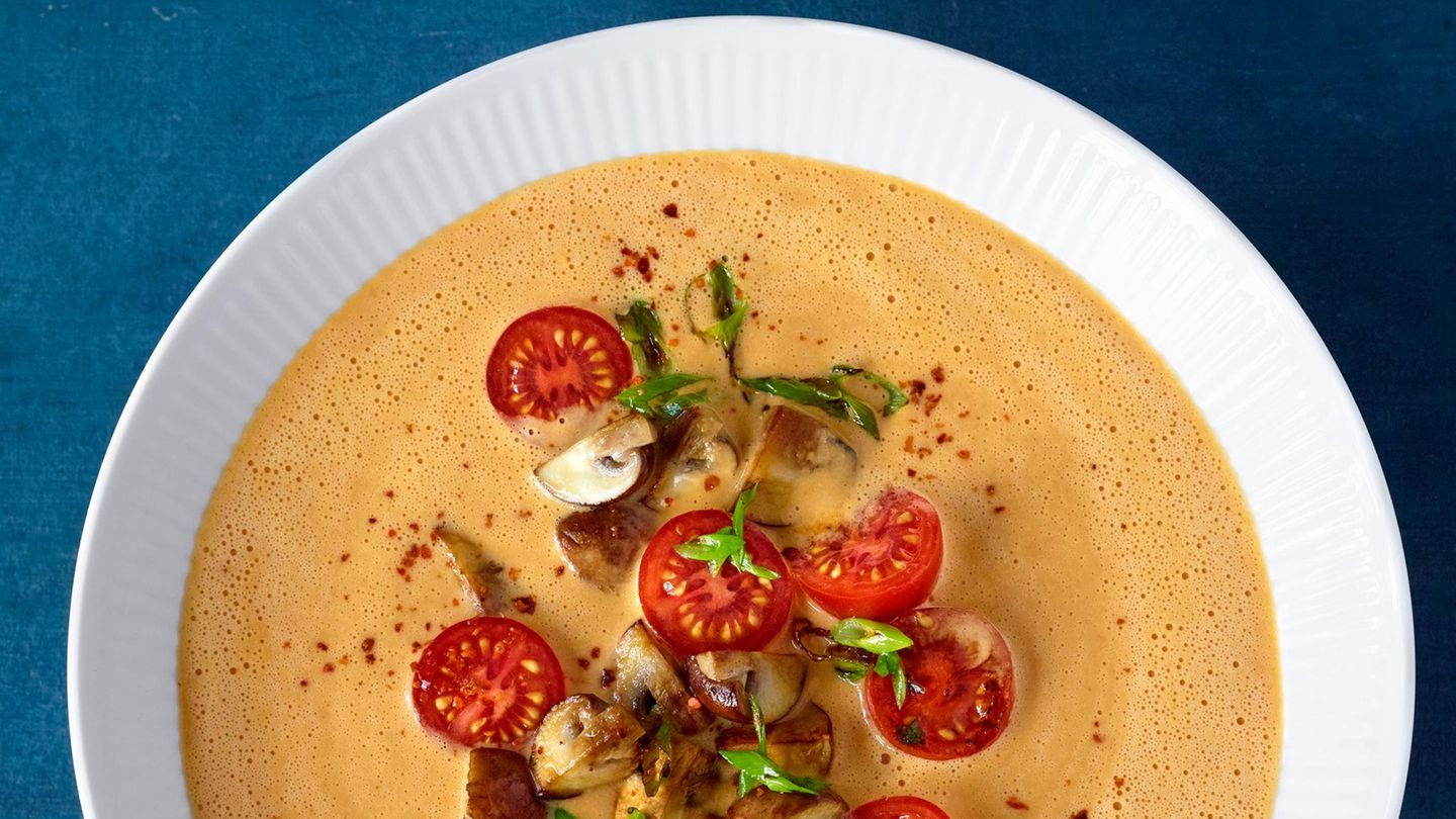 Leichte Thai-Currysuppe: schnell, cremig & vegan