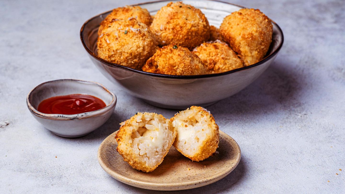 Mini-Arancini mit Mozzarella aus der Heißluftfritteuse
