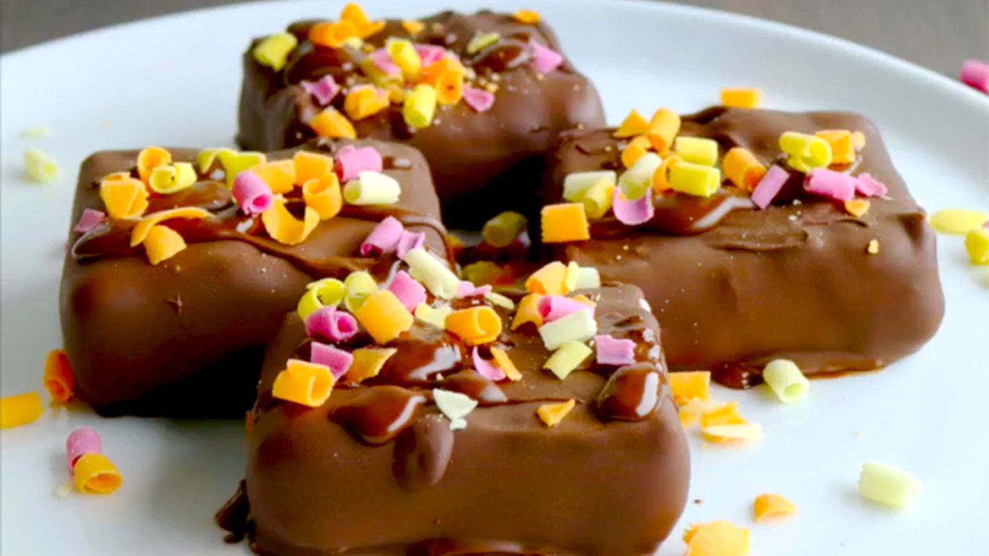 Mini-Erdbeer-Schokoladen-Cheesecakes