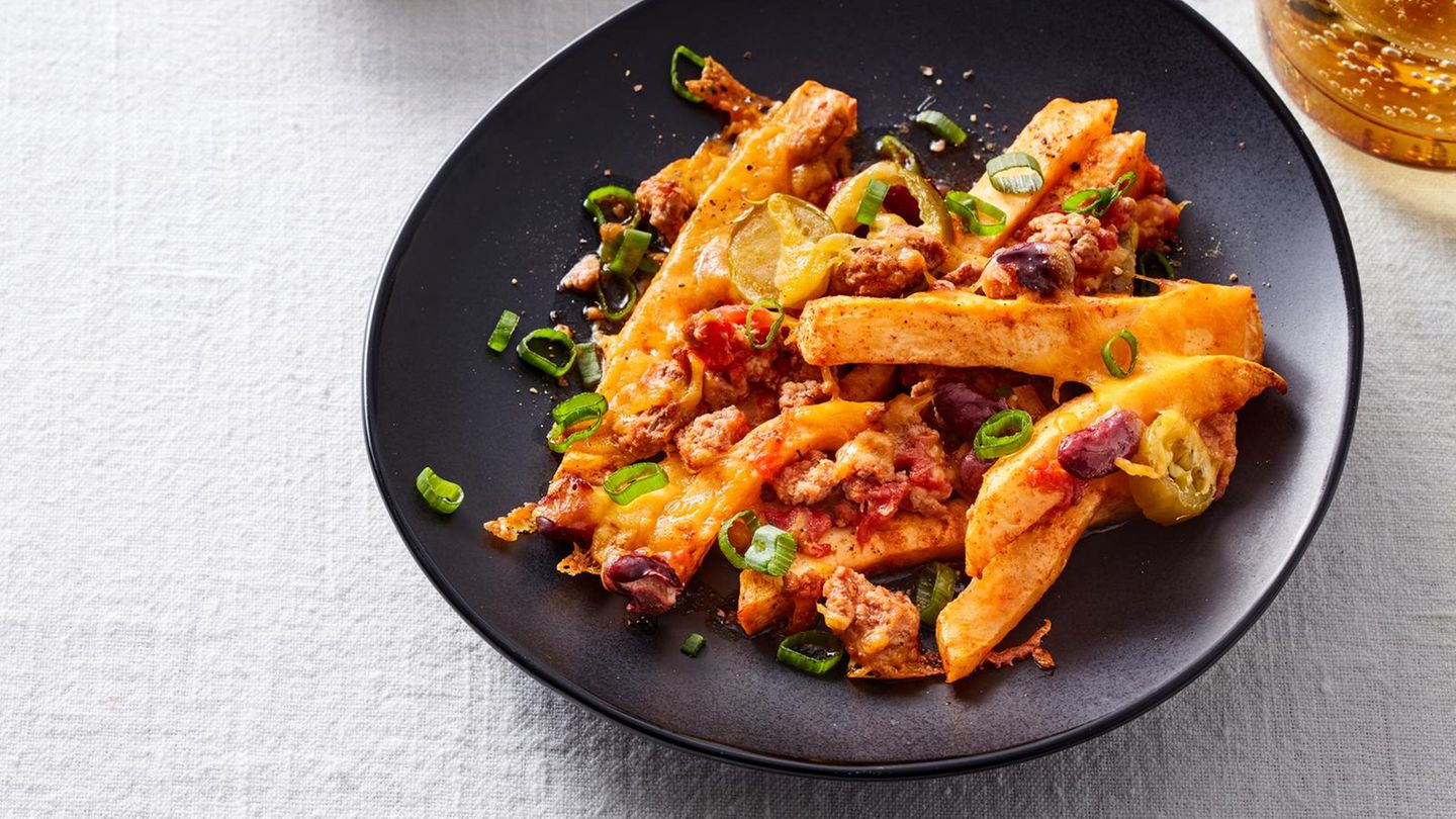 Chili-Cheese-Fries mit Hack und Kidneybohnen